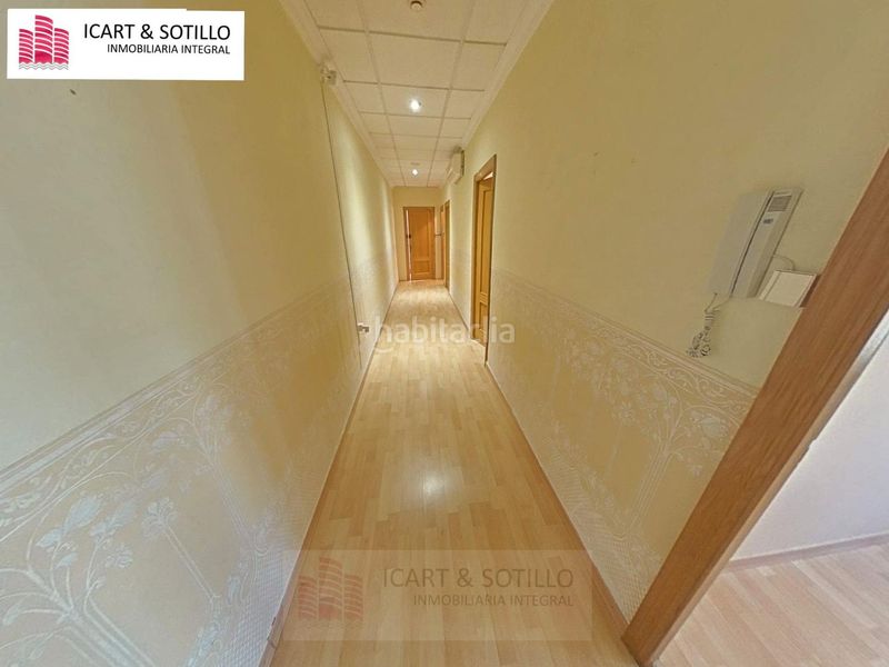 Foto c6c254c8-0f73-4485-ade5-e95d4b825fd4. Ufficio in Casco Urbano Vinaròs