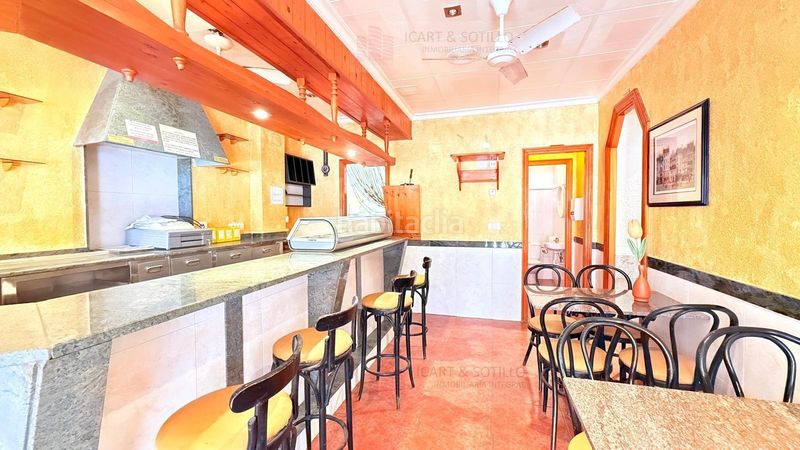 Foto a8d68f53-8dfe-4d39-98ee-7d8609e18c44. Local comercial a Playa Norte Peñíscola