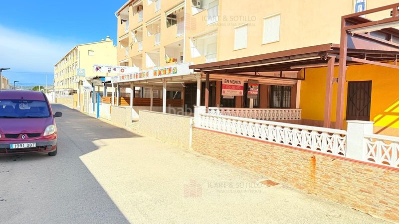 Foto d183d20a-be31-46d8-9bac-cc4efa7221e6. Local comercial a Playa Norte Peñíscola