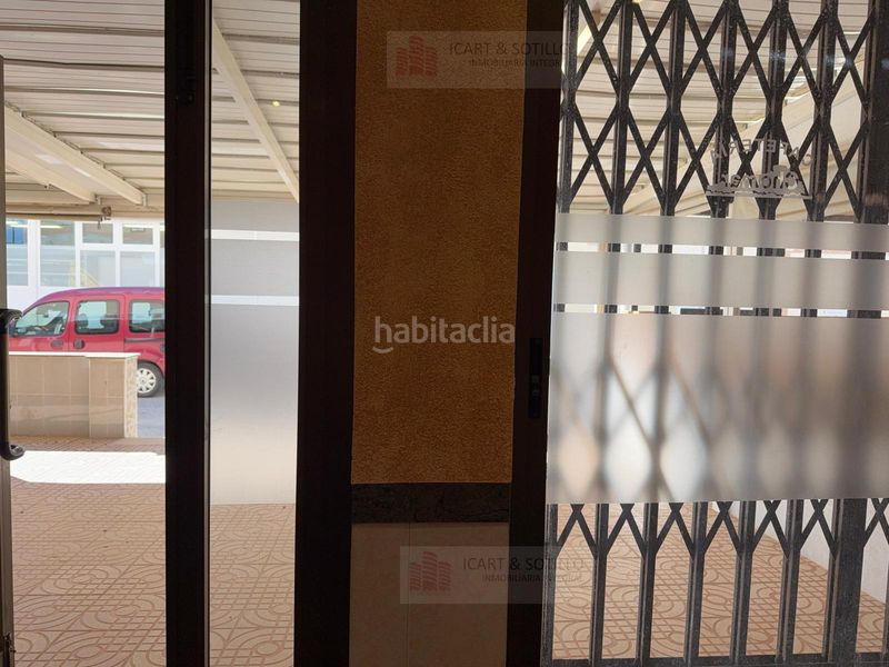 Foto e78a98d7-10fd-4763-9eb1-ce8792825cc4. Local comercial a Playa Norte Peñíscola
