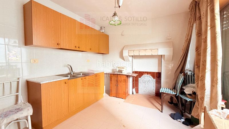 Foto f8ea7401-b21b-4469-916d-a5bf9c60369d. Masia amb calefacció a Albocàsser