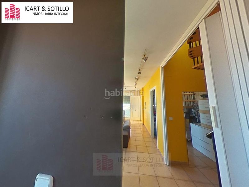 Foto bb3ea845-cb1e-4cc3-b15e-a4c5d0d5f03c. Àtic amb aparcament a Boverals-Saldonar Vinaròs