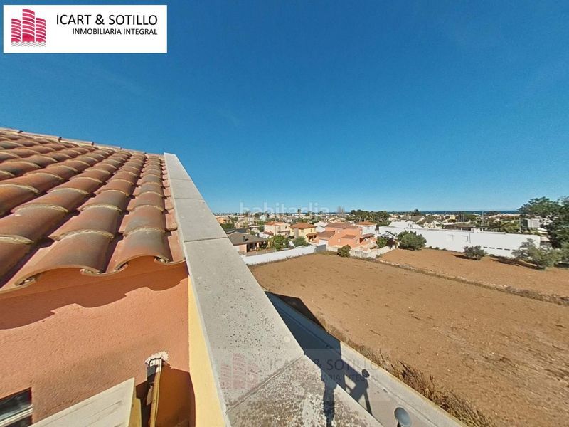 Foto f69c4cf8-2374-4d3d-baca-25fafc2b28b1. Ático  dúplex con buhardilla y garaje en boverals listo para entrar a vivir en Vinaròs