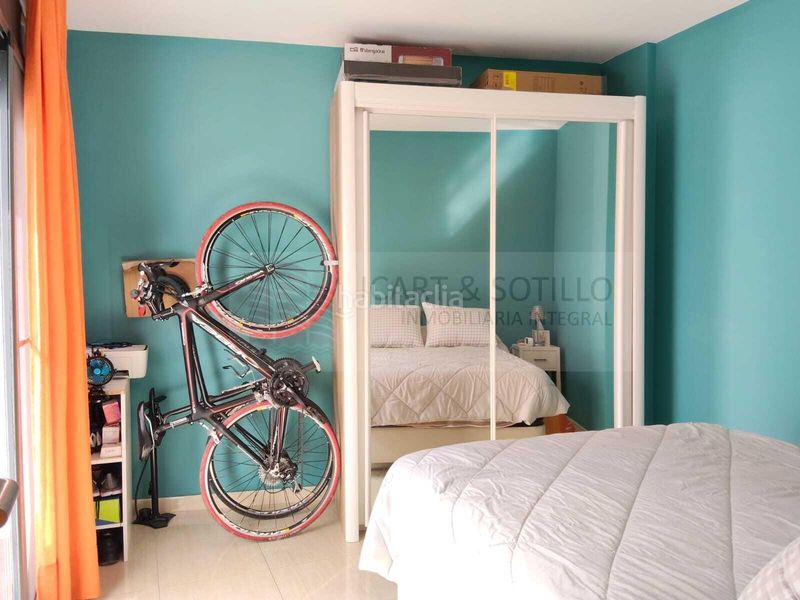 Foto 0af3d4a6-35d7-457b-9905-544d39ebc604. Piso elegante piso céntrico listo para entrar a vivir en vinaroz en Vinaròs