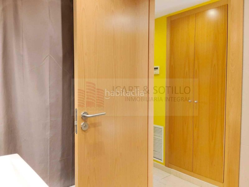 Foto adf7cd2c-cdca-49af-9387-abffec8a2316. Piso elegante piso céntrico listo para entrar a vivir en vinaroz en Vinaròs