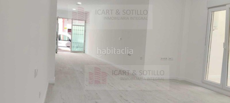 Foto ee2b726e-4a06-4611-a236-9df294fe4989. Local comercial a Pueblo Benicarló