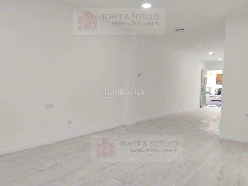 Foto f8eda18f-5aab-4285-8f20-742f767ba0d2. Local comercial a Pueblo Benicarló