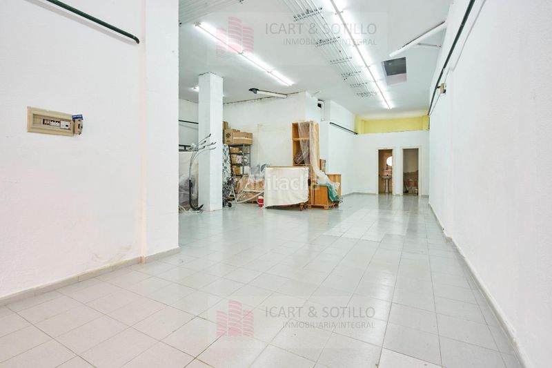 Foto f0fdd204-65bc-4b86-8003-0a4c9b166c32. Local comercial a Casco Urbano Vinaròs