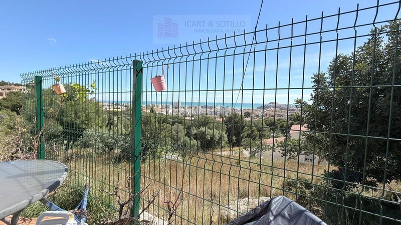 Foto 7791ca2f-0ed2-47a6-b71c-8a345ff42f39. Casa amb calefacció aparcament a Las Atalayas-Urmi-Cerro Mar Peñíscola