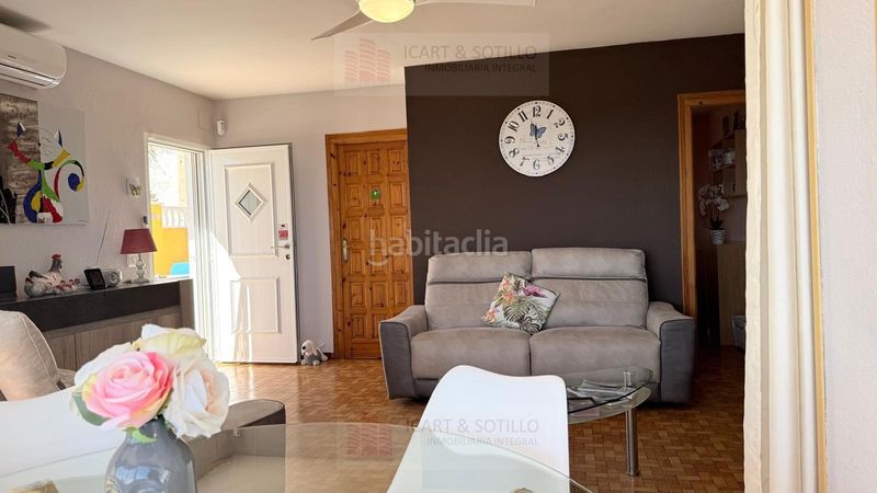 Foto 7e3df85a-9420-4221-a407-55ead8375b21. Casa amb calefacció aparcament a Las Atalayas-Urmi-Cerro Mar Peñíscola
