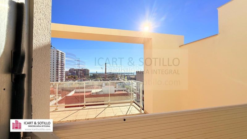 Foto 1621473b-43a9-41cd-a3b2-3f7d47811179. Àtic amb calefacció aparcament a Casco Urbano Vinaròs