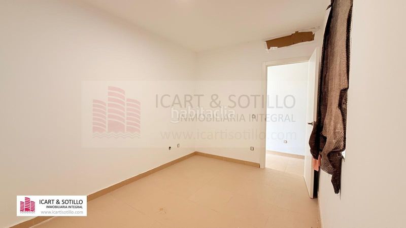 Foto 3f98c284-c21c-4226-a0c4-28718cd24e65. Àtic amb calefacció aparcament a Casco Urbano Vinaròs