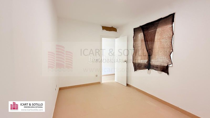 Foto 7c82fe76-9a74-49d7-8d18-19d32abddc0c. Àtic amb calefacció aparcament a Casco Urbano Vinaròs
