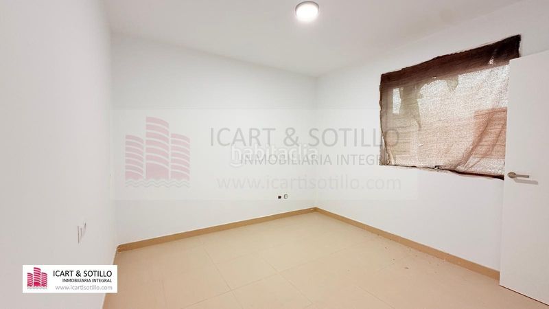 Foto cedbdb5f-5be1-4753-aaf3-556b4f4ae41a. Àtic amb calefacció aparcament a Casco Urbano Vinaròs