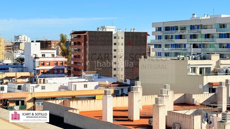 Foto fcfbb62d-030e-4de0-96e7-376f1726a353. Àtic amb calefacció aparcament a Casco Urbano Vinaròs