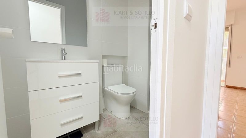 Foto 084e7ae4-c9a0-41c1-b3fc-0f327ee47af6. Apartament amb aparcament a Casco Urbano Vinaròs
