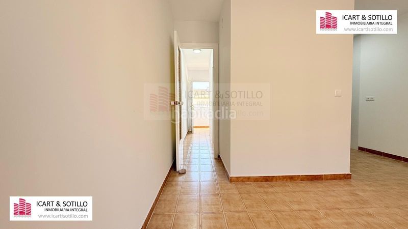 Foto aff60294-ff91-4a47-8fc3-e20bf511b22d. Apartament amb aparcament a Casco Urbano Vinaròs