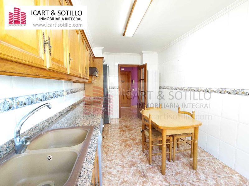 Foto 14c4b0c4-d2a6-4c71-8fc0-f5d326cd756f. Pis amb calefacció a Casco Urbano Vinaròs