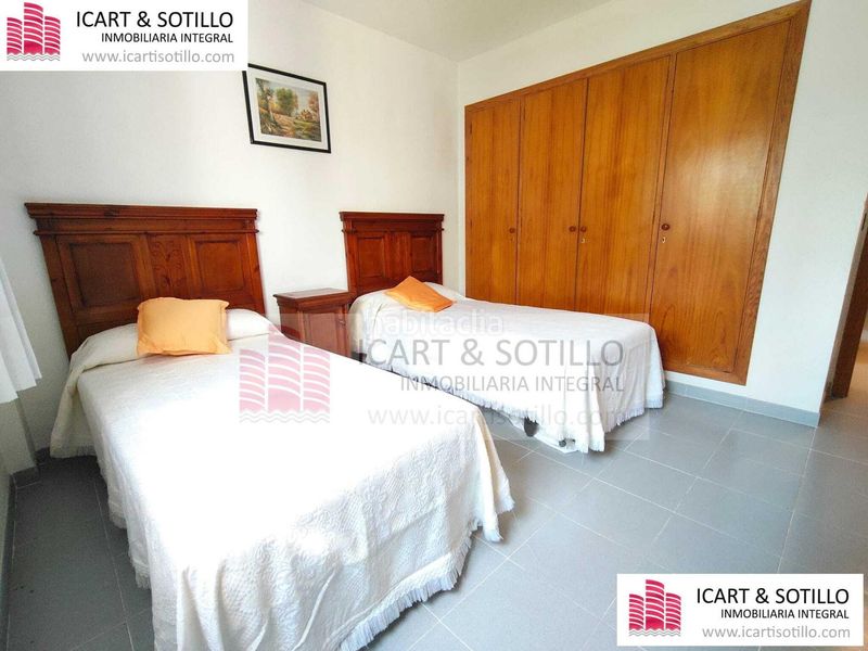 Foto 58f4892c-f9a1-45c9-a8f0-c512f1411cb8. Apartament amb aparcament piscina a Les Salines Vinaròs