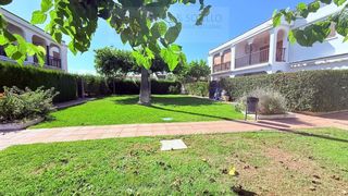 Pis a Les Salines. Precioso piso jardin con garaje a 200 metros de la playa en la c