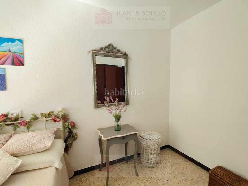 Foto 04b39aa1-26a9-4354-9b21-b7eb6b9ed050. Pis amb calefacció a Casco Urbano Vinaròs