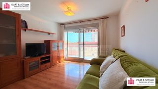 Piso en Casco Urbano. Piso en vinaròs, zona hotel y hacienda ubicación cómoda y con to