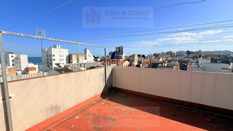 Foto 54498964-d7a8-4be0-826b-9fe01757bfe1. Pis amb aparcament a Casco Urbano Vinaròs