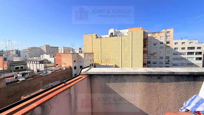 Foto ca8a402d-ae3e-4358-ad49-d36f299204b2. Pis amb aparcament a Casco Urbano Vinaròs