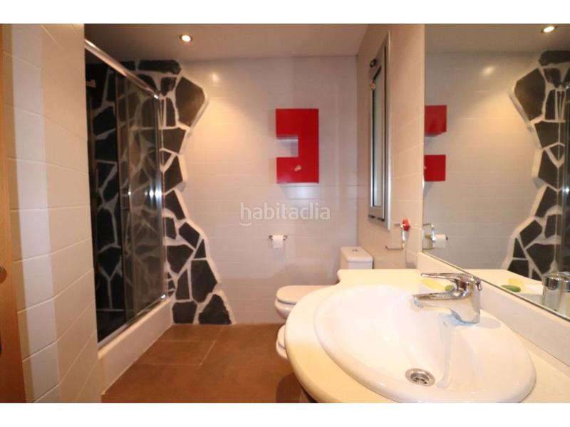 Foto 765eb9b0-bd84-4eec-84e1-43aedf613f8a. Dúplex atencion inversores, piso alquilado en venta en Sabadell
