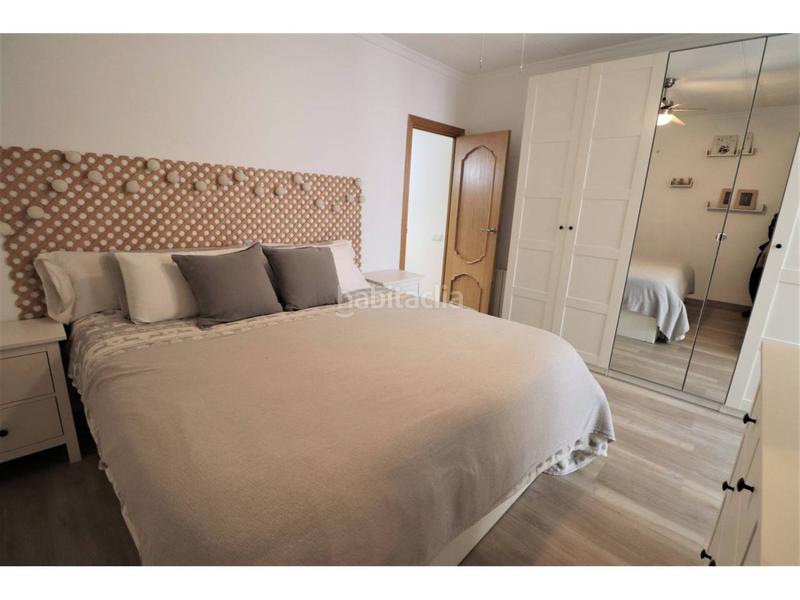 Foto 0e2fbf40-f767-4557-a83a-661ba1eeb30a. House with heating in Barri del Centre Terrassa