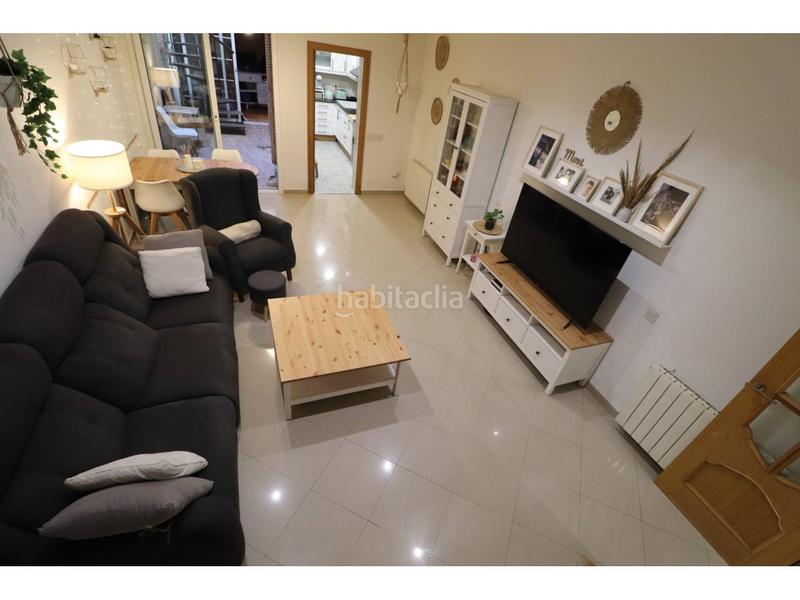 Foto d592fe7b-aa5f-427d-94ea-2aeb5532c35c. House with heating in Barri del Centre Terrassa