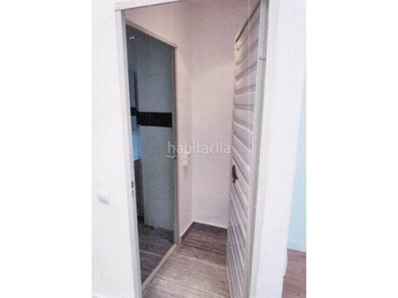 Foto 792a083d-ea16-4880-93ec-c1a1a9b85103. Lloguer local comercial a Zona Esportiva Terrassa