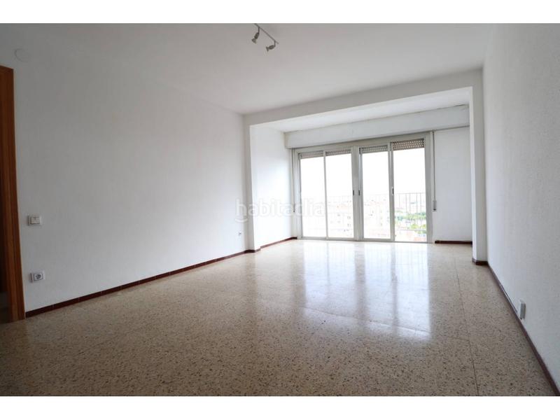 Foto f05a3e6e-7778-4eef-ba4b-3af75d75ce01. Piso 3 hab para entrar a vivir Egara en Egara Terrassa