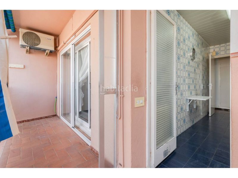 Foto 798a2696-804b-4d4f-8b23-aef144b0b2c3. Àtic amb calefacció a Cementiri Vell Terrassa