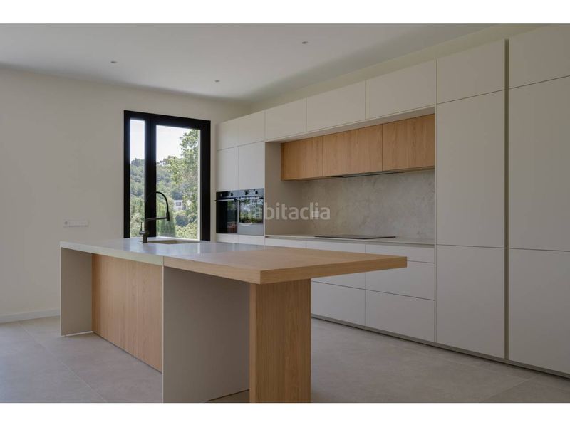 Foto 43d903d8-b15e-46a5-bd8a-dc2d49c5b4b4. Casa amb calefacció aparcament piscina a Matadepera