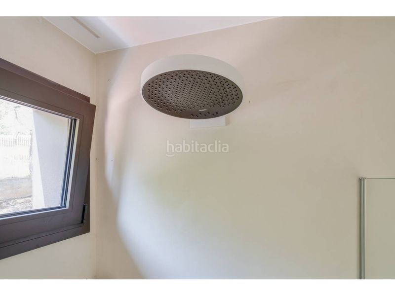 Foto 988d3bad-4002-4213-bcff-327139cb00e1. Casa amb calefacció aparcament piscina a Matadepera