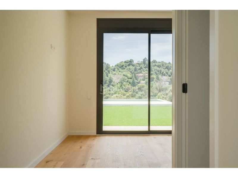 Foto a671ccb0-dfa5-4b1a-aec4-d787453354e4. Casa amb calefacció aparcament piscina a Matadepera