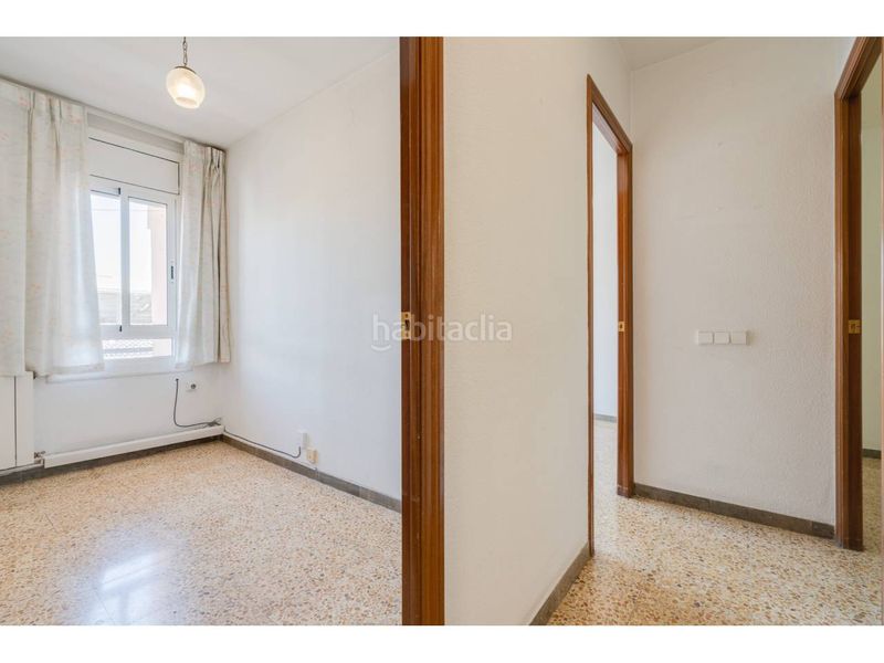 Foto ad5e2529-4839-41ce-9193-2c75199769b4. Pis amb calefacció a Ca n'Aurell Terrassa