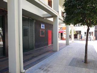 Lloguer Local Comercial a Centro - Doña Mercedes. Se alquila local en pleno centro