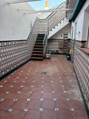Casa en Centro - Doña Mercedes. Venta de casa en la zona de reyes católicos