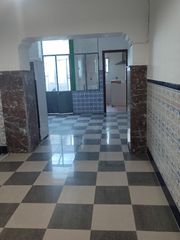 Miete Haus in Vista Azul - Consolación. Se alquila piso en pleno centro de dos hermanas