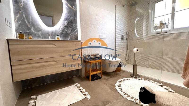 Foto 2a50cbfc-21e6-4528-89c6-dd6d00dbf1be. Ático hermoso apartamento renovado en Los Cristianos Arona