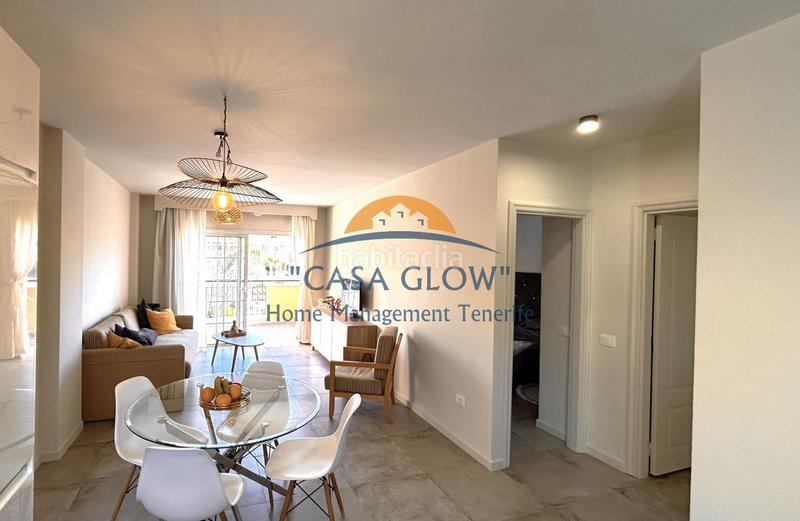 Foto 72d77a16-3040-47ae-aa29-c53dd3d81255. Ático hermoso apartamento renovado en Los Cristianos Arona