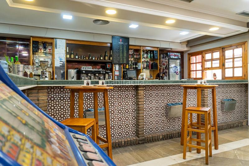 Foto 0c53654a-eacb-410c-be36-33899237a6ad. Local comercial en venta bar ricardo mítico bar ricardo en el cerro en Sevilla