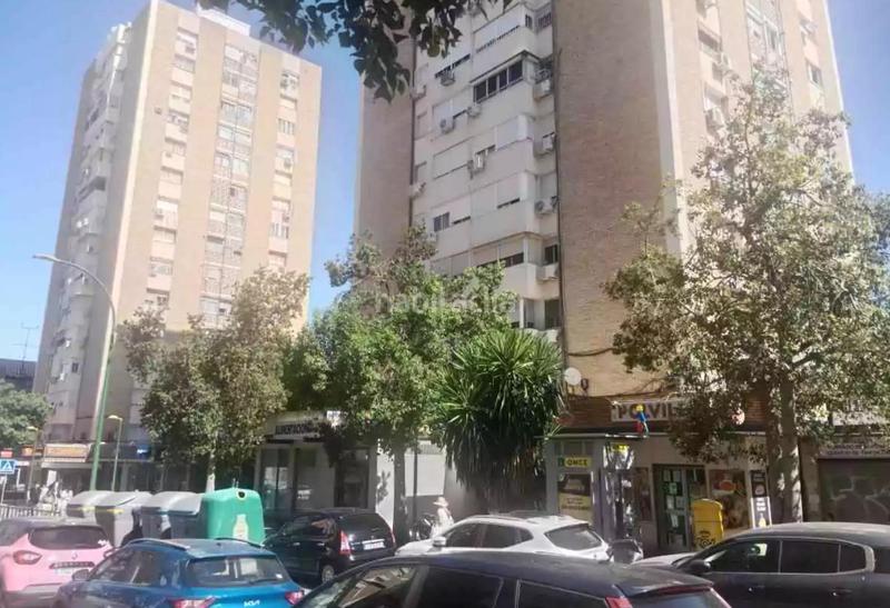 Foto 2dcf170a-c575-4df3-83b1-2aa2b5a28d67. Local comercial en venta bar ricardo mítico bar ricardo en el cerro en Sevilla