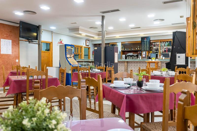 Foto b69317e7-cd95-40e1-b574-9a3fd30ac40d. Local comercial en venta bar ricardo mítico bar ricardo en el cerro en Sevilla