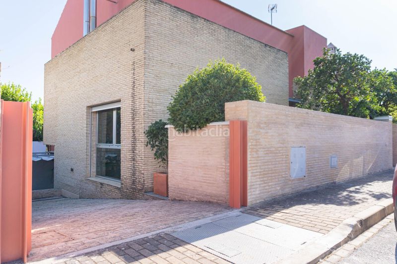 Foto ebd40ffb-3664-44c9-a16f-0a4a23b01dee. Xalet amb calefacció aparcament piscina a Valencina de la Concepción