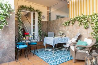 Casa adossada  Calle ntra sra dolores. Un refugio en bormujos, el espacio que llevas tiempo buscando!!!