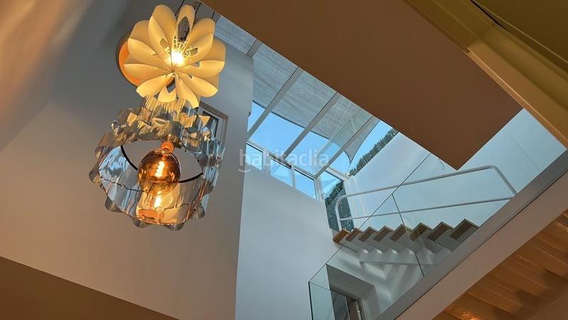 Foto 1b26a804-0ea6-4a45-ae80-a50cb689a8f1. Alquiler casa  de lujo independiente con tres suites y terraza en nervión. en Sevilla