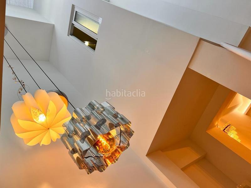 Foto 3ec53e86-eee8-4862-b2e7-c6e205e68de9. Alquiler casa  de lujo independiente con tres suites y terraza en nervión. en Sevilla